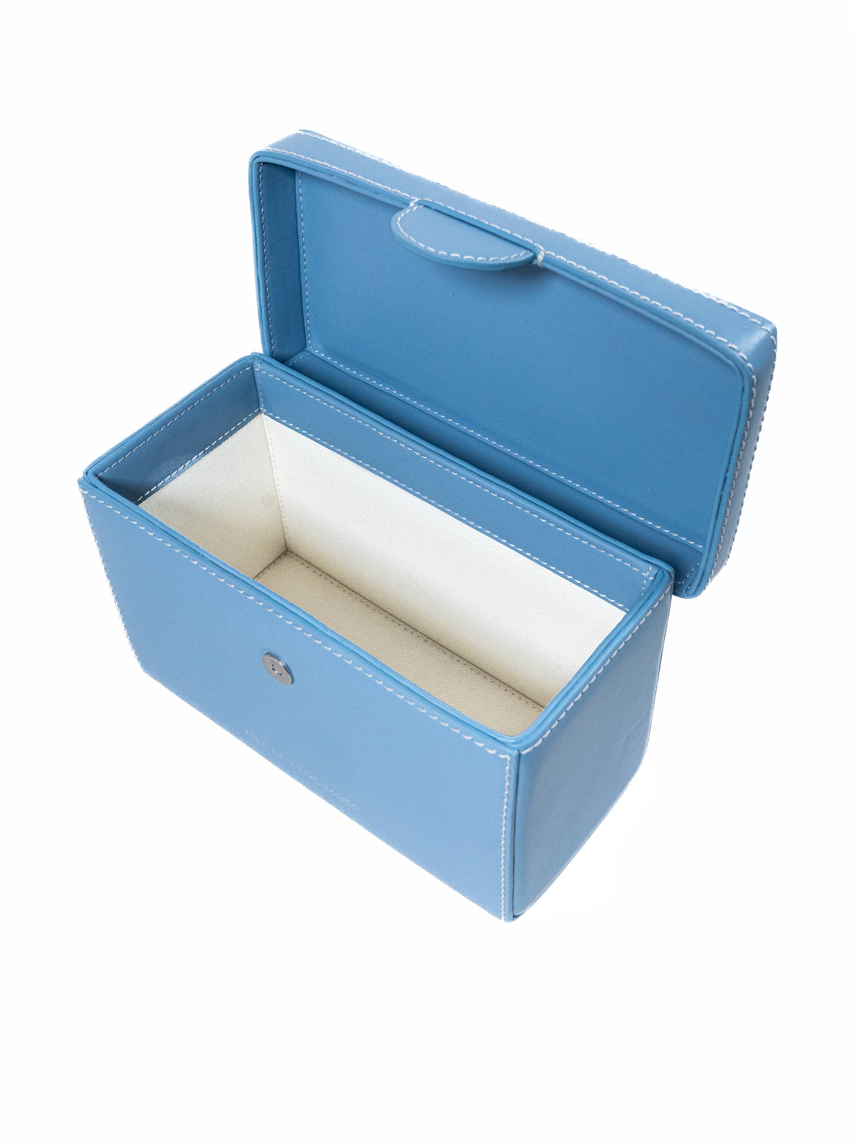 The Legacy – Artic (Blue)